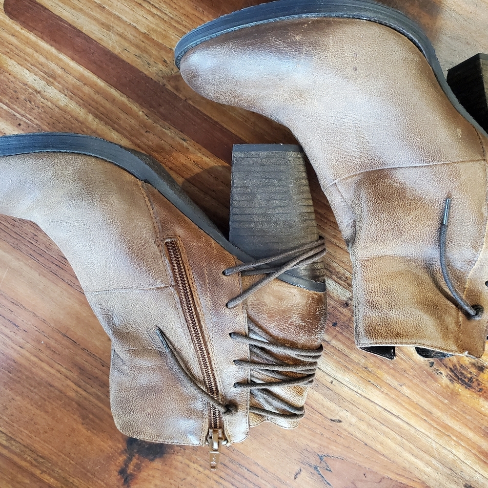 Steve Madden Raglan booties - Picture 2 of 7